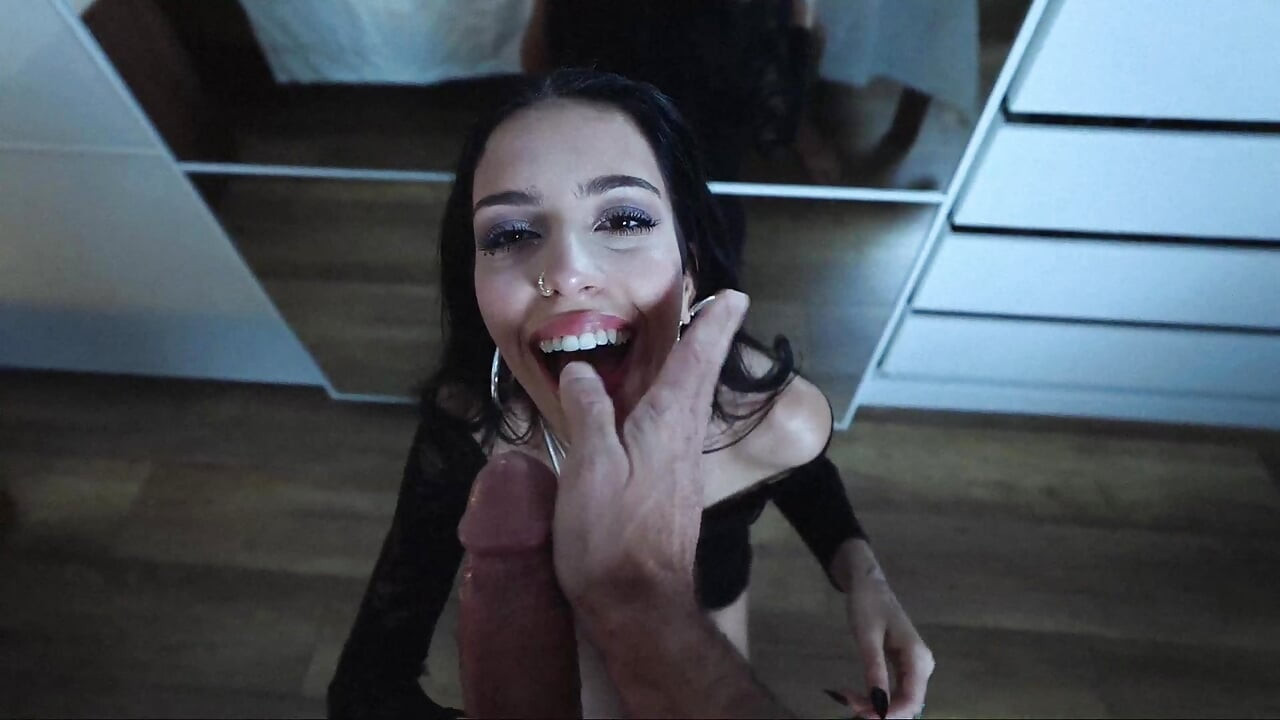 Kore Fox POV Pijpbeurt Deep Throat Stopwatch