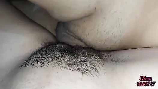 Creampie di memek saudara tiri