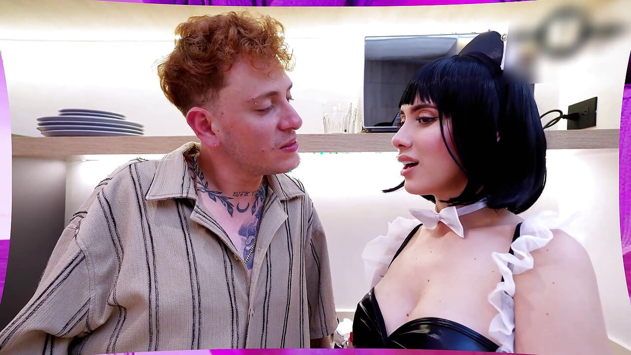 boss with double asks his employee to pour very sexy and then fill her pussy with milk