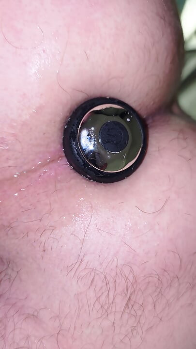 Cumshot camera with anal plug in shower