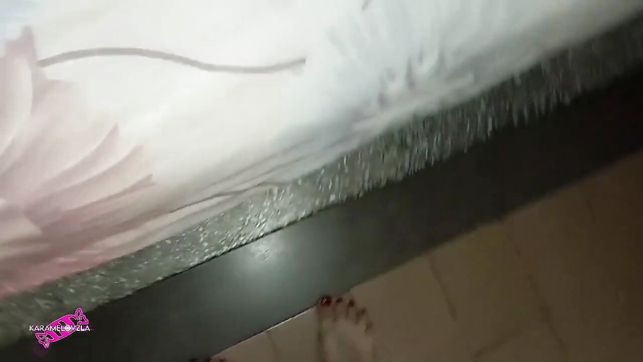 The Footjob and Oil That I Have Given to a Big Cock Until I Made It Shoot a Lot of Milk