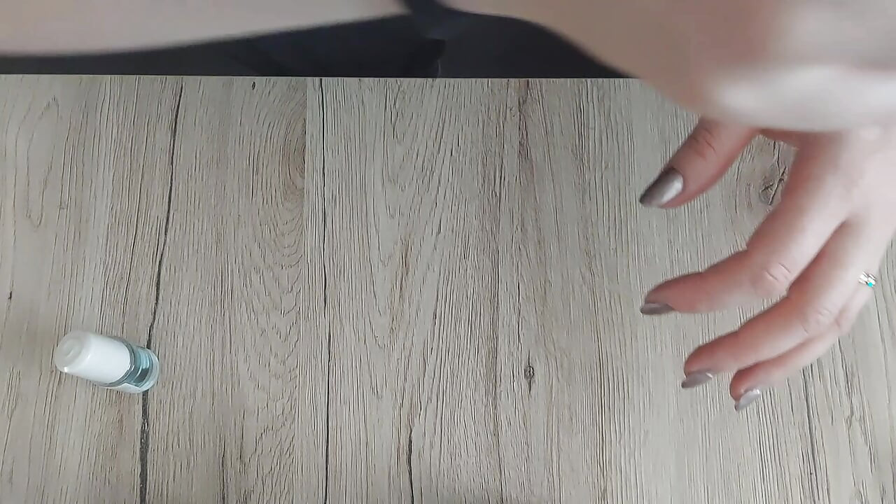 Nail Care Time - Απλή ρουτίνα μανικιούρ