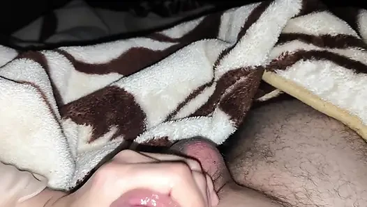Ägyptische arabische heiße MILF fingert ihren arsch