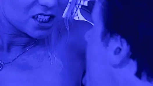 Brüderliche Intimität