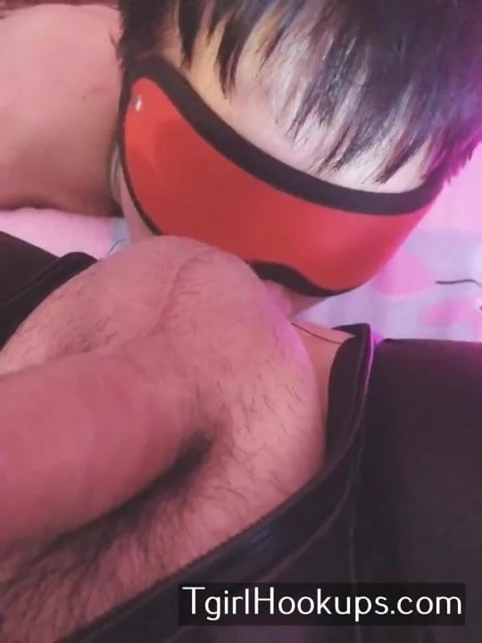 Selfie Tranny Cock 206