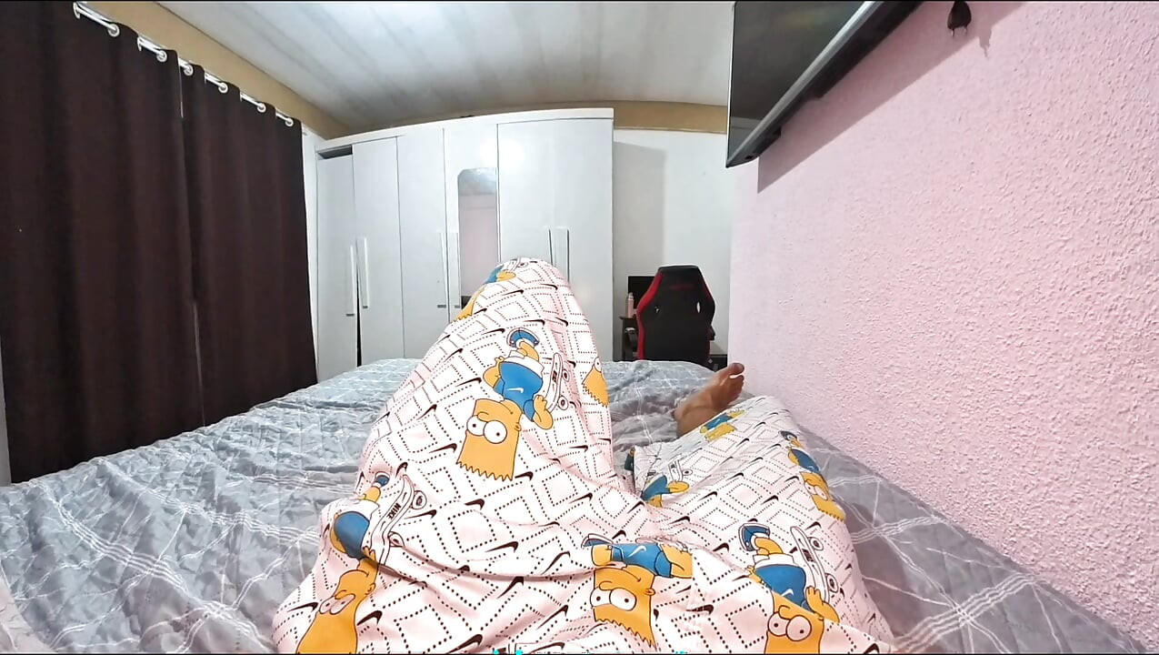 L-am prins pe soțul prietenei mele cu o filmare dură pe xhamster și am făcut sex incitant