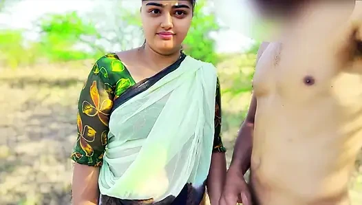 Hintli masum kız ormanda ilk kez sıkı amcığını sikiyor xxx video