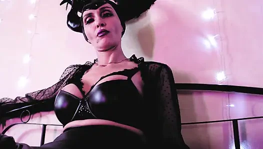 Eva latex maleficent dewi hot fetish kaki bdsm kink nyonya femdom