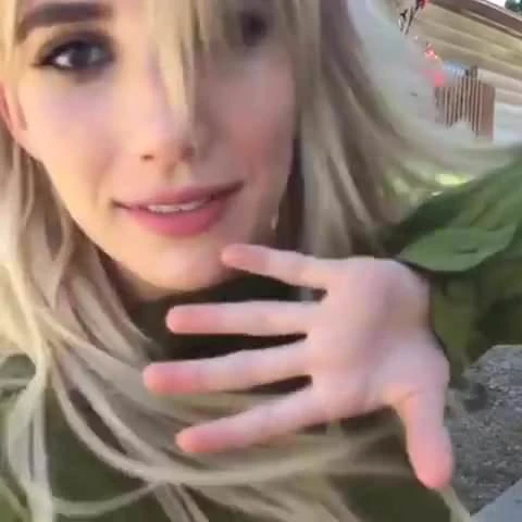 emma roberts
