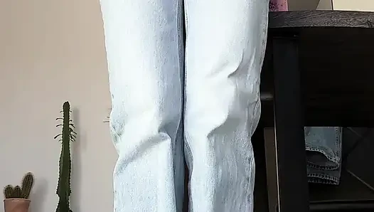 Omorashi Girl Wetting Her Jeans On Purpose: Got Desperate With Huge Bladder Bulge To Piss My Pants For You