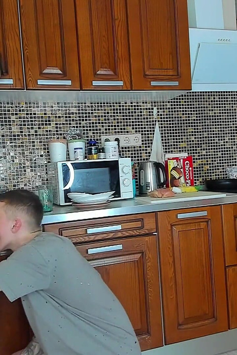 While I'm Doing the Dishes, My Friend Is Playing with My 23 Cm Cock!