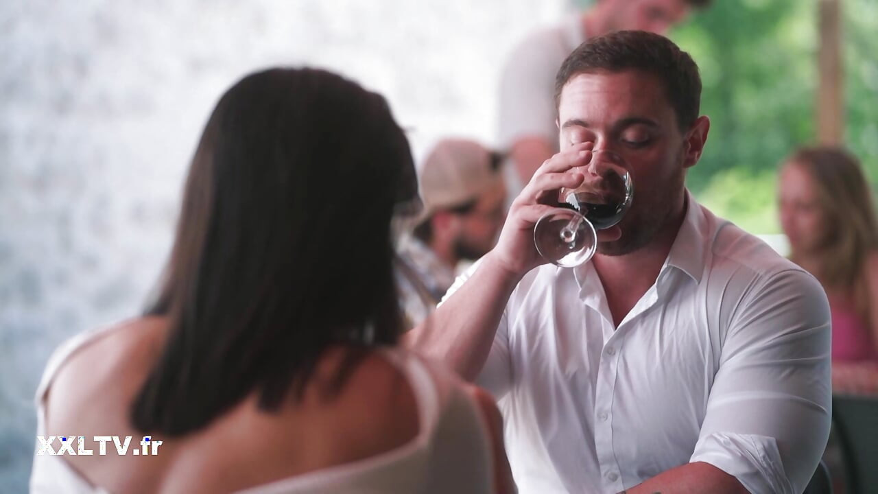 פיוס סוער במושב האחורי