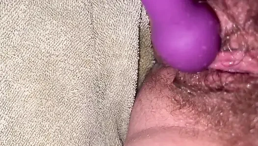 Hairy Pussy Squirting POV