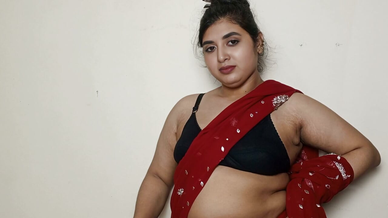 Beautiful Girl Red Saree Big Boobs Press – Indian Desi Hot Video