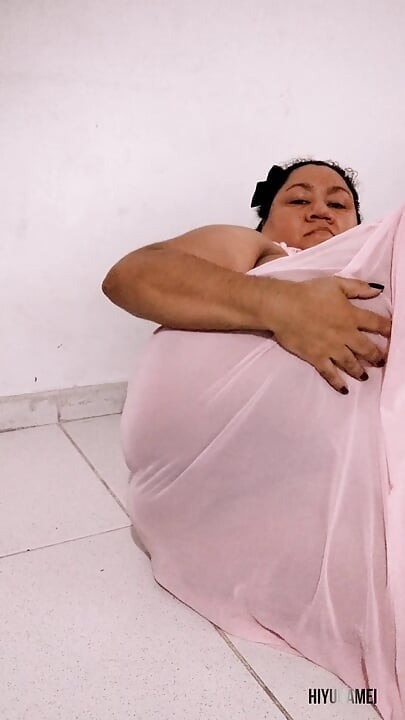 Mari bermain dengan pepek besar saya semasa awak ke sana