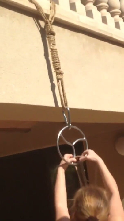 BDSM BONDAGE einfach die Oma mal aufgehaengt | Clip 1