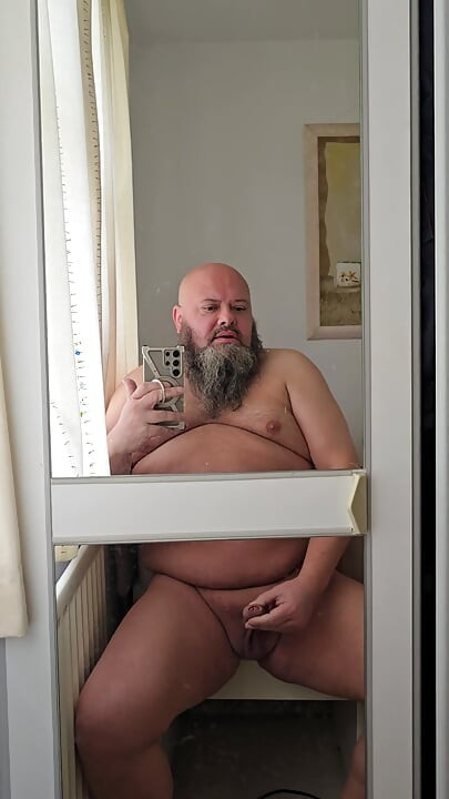 Seated Mirror Masturbation