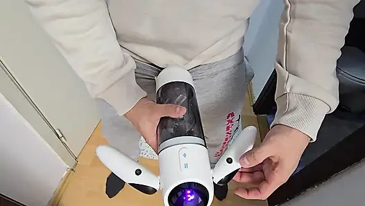 I accidentally stepped into my stepsister's room while she was masturbating