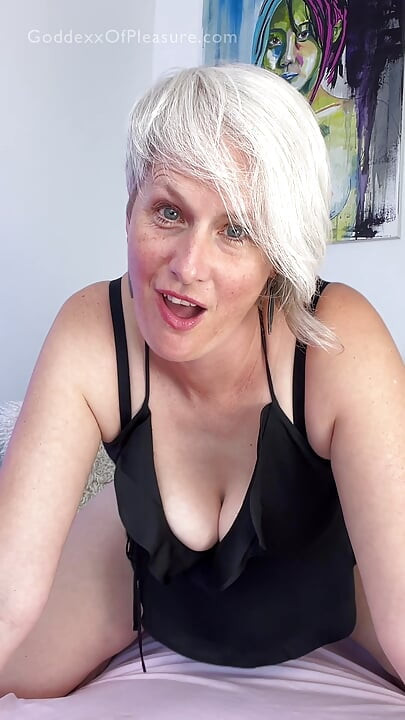 Το MILF με διδάσκει πώς να διαρκέσω περισσότερο με τον ταντικό οργασμό ολόκληρου του σώματος JOI
