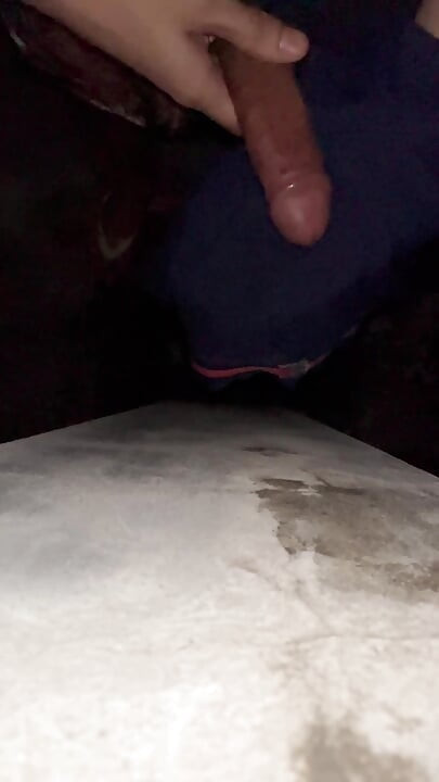No dia em que roubei a cueca do meu amigo para cheirar e foder.