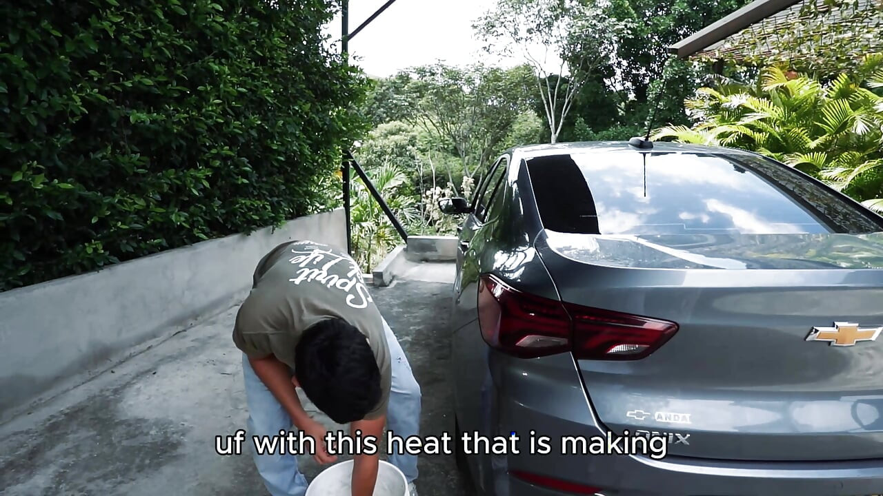 I FUCK MY BOSS AFTER WASHING HER CAR