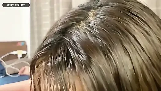 Die vollbusige Gravure beauty 27 zeigt ihre mutige Energie in einem privaten Shooting mit einem komplett enthüllten intensiven moment