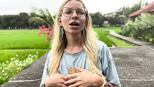 How an AI girlfriend can help you (or break you)