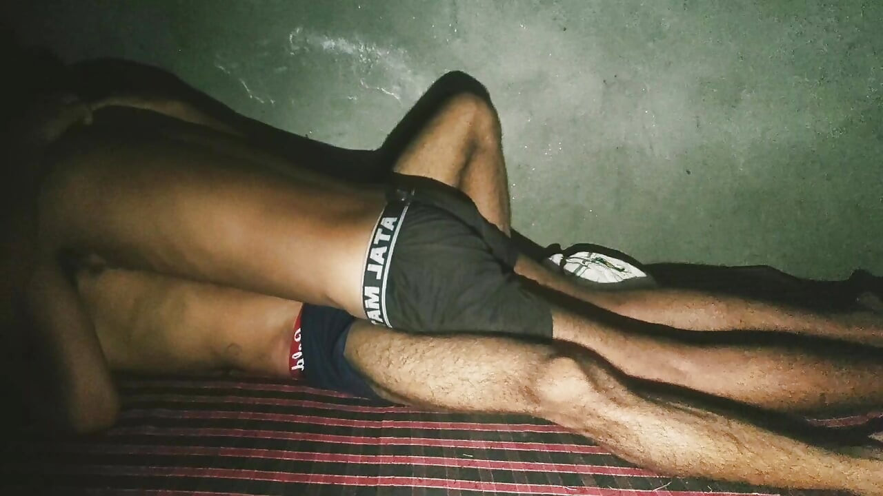 Munh mein aur Gand Mein land Bada land dalkar ki chudai Dost ne