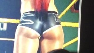 WWE Alexa Bliss con omaggio di sborra 21