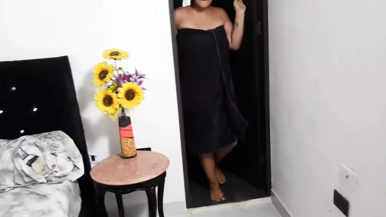 I surprise my stepsister with my cock when she gets out of the shower. Part 1. I fuck her mouth