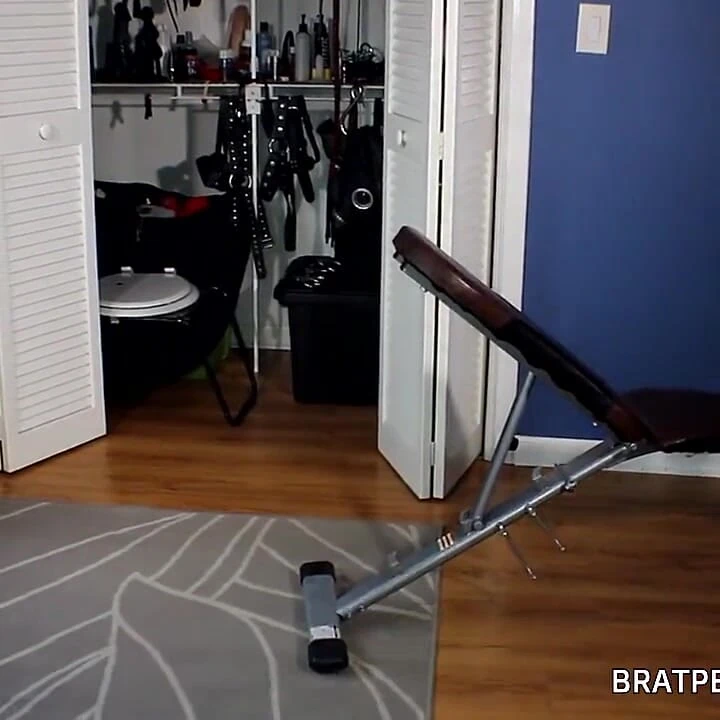Tight butt grinding