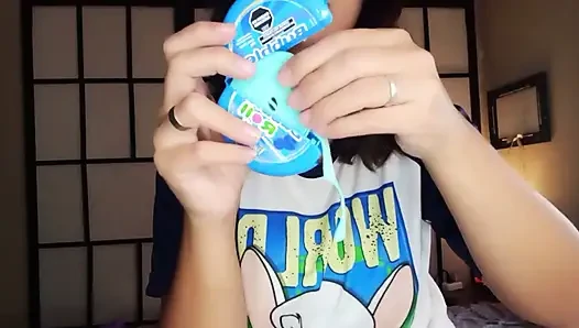 Пробуя большие пузыри с BubbleGum Roll - Bunny Looner