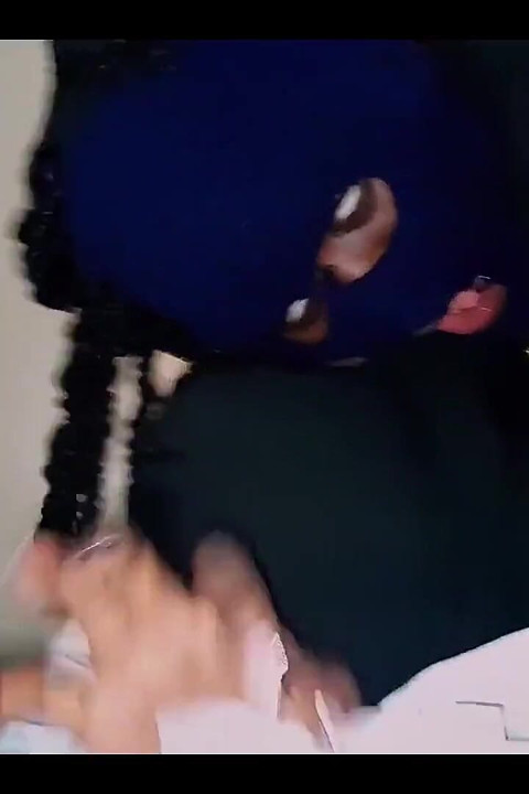 उसे कच्चे और गहरे तक तेज़ करना जब तक मैं अंदर वीर्य नहीं निकाल देता - यह चूत आपको सेकंड में वीर्य निकाल देगी