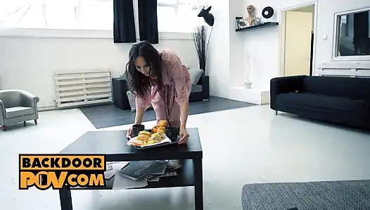 POV - анал и трах киски со жалой до спермы шлюшкой Lilu Moon в видео от первого лица