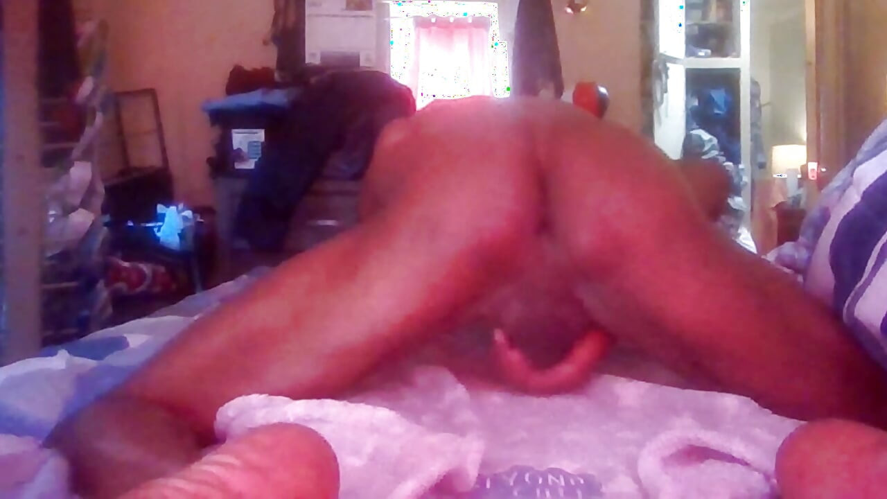 Stuff me and make me cum