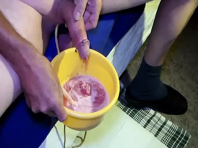 xH_HDV_Mein Filling the bladder with semolina from 15.09.20