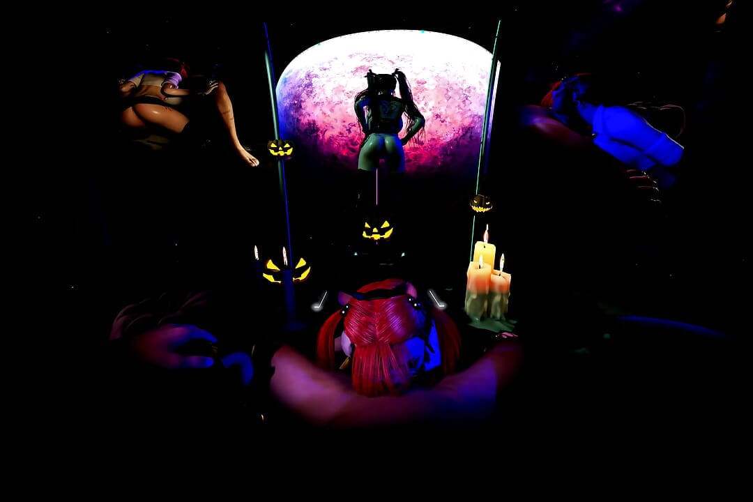 Akiko - Best Halloween Gift Ever!
