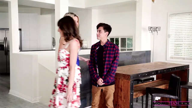 My Two Step Moms - S12:e6