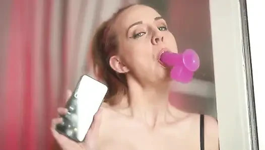 Halsfick-dildo-herausforderung