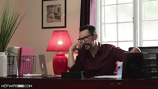 The Correct Decision for Wife Gia