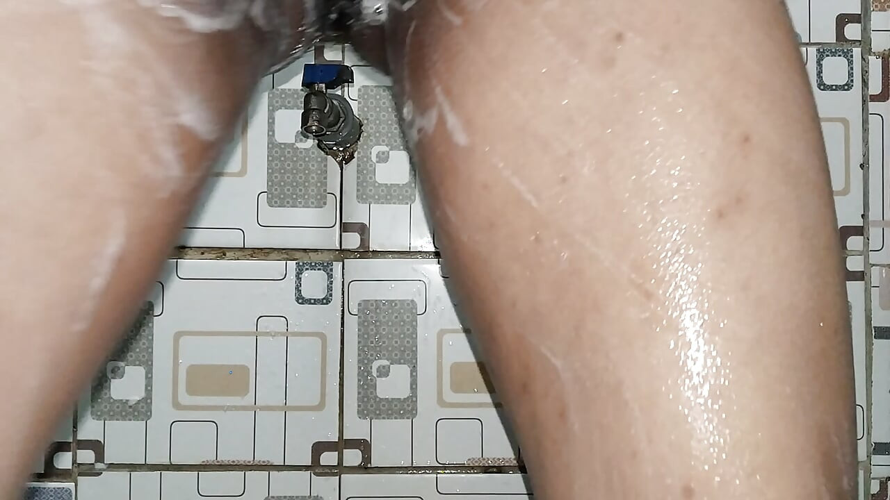 Proper Bathing Tutorial for Men Complete Male Hygiene Guide Description