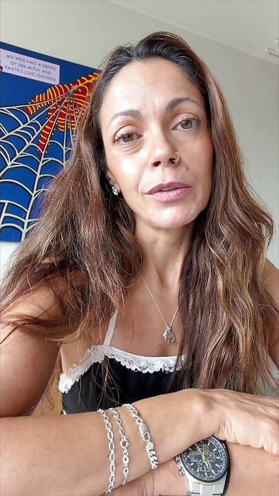 The Perfect Maid Angelina sends her boss a JOI message