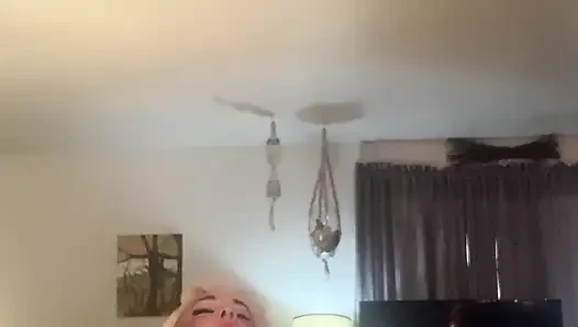 Tam video.. Porno merkezinden cont! Blancagirlbbw'in senin için boşalmalarını izle! Önce burayı gör!!!
