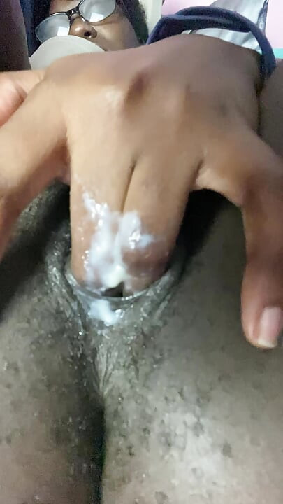 SOLO Horny Slut Finger Pretty Pussy Until Cumming