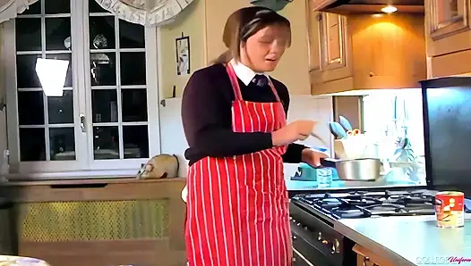 Samantha Buxton'ın yer aldığı çorba mutfağı videosu