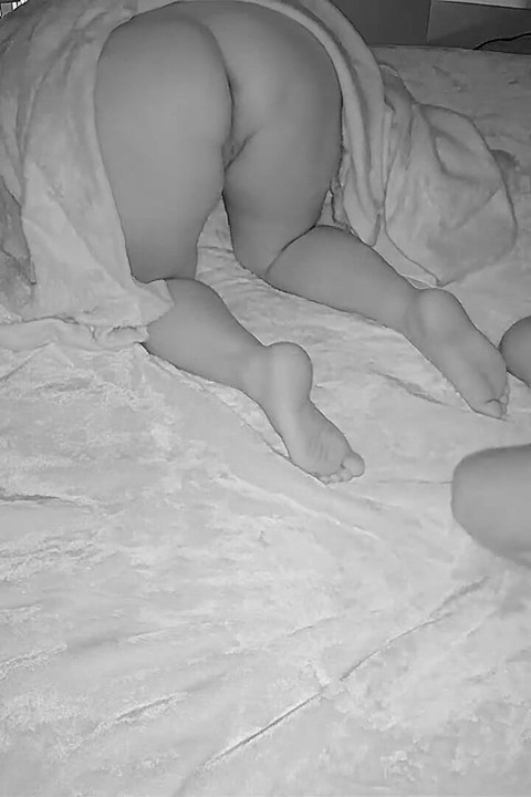 Her First Time with an Anal Plug Turned Her on and She Asked Me to Eat Her Out