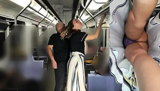 Bepergian dengan kereta api menjadi semakin sulit.