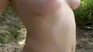 Couple fucking outdoor 