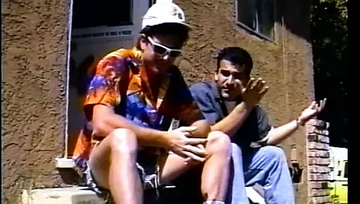 Vollbusige brünette in netzstrümpfen trixie Tyler genießt es, harte stange von Jeff coldwater zu reiten