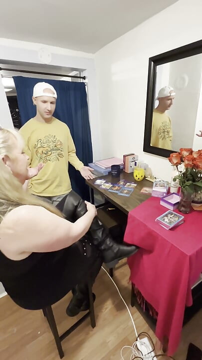 Psychicznie przewiduje, że zostanie kobietą